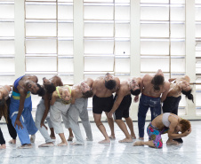 Balé Teatro Guaíra estreia espetáculo no Guairinha neste mês de agosto