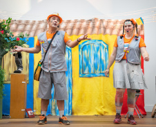 Copel leva teatro e divulga novos jogos digitais na região