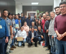 DER/PR firma parceria para realização de cursos e modernização de laboratório de asfalto 