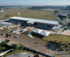 O governador Carlos Massa Ratinho Junior inaugurou neste sábado (05) o novo terminal de ônibus metropolitano de Piraquara, na Região Metropolitana de Curitiba (RMC). 