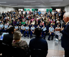 Governo inaugura última escola paralisada pela Operação Quadro Negro, em Campo Largo