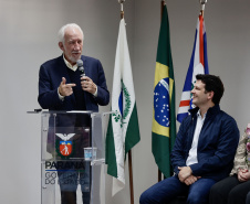 Governo inaugura última escola paralisada pela Operação Quadro Negro, em Campo Largo