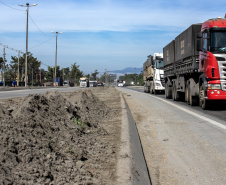 Porto une esforços para deixar o acesso dos caminhões mais limpo e seguro