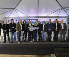 Lapa, 10 de agosto de 2023 - O governo do Paraná realiza na Lapa a entrega de 118 moradias populares, sendo 94 por meio do programa Casa Fácil.