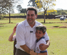 O governador Carlos Massa Ratinho Junior entregou oficialmente nesta quinta-feira (17) o Contorno Sul de Wenceslau Braz, no Norte Pioneiro. 