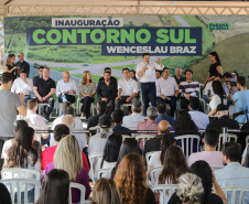 O governador Carlos Massa Ratinho Junior entregou oficialmente nesta quinta-feira (17) o Contorno Sul de Wenceslau Braz, no Norte Pioneiro. 