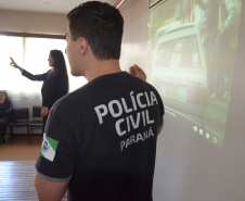 PCPR ministra palestra para 58 alunos surdos em escola na Capital