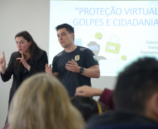 PCPR ministra palestra para 58 alunos surdos em escola na Capital
