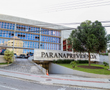 PARANAPREVIDÊNCIA realiza recadastramento obrigatório de beneficiários, em formato digital, até o final do ano