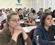 Programa de bolsas do IDR-Paraná qualifica profissionais para o desenvolvimento rural