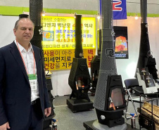 O secretário estadual da Indústria, Comércio e Serviços, Ricardo Barros, esteve nessa semana em missão à Coreia do Sul para prospectar novos investimentos do país asiático no Paraná.