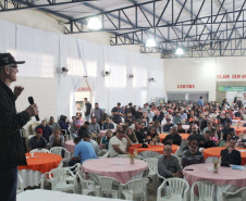 Com apoio do estado, apicultores do Vale do Ivaí vão ampliar comercialização e renda