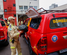 O Paraná vai reforçar a equipe que já atua nas operações de busca e salvamento em apoio às forças de segurança do Rio Grande do Sul neste domingo (10)