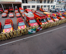 O Paraná vai reforçar a equipe que já atua nas operações de busca e salvamento em apoio às forças de segurança do Rio Grande do Sul neste domingo (10)