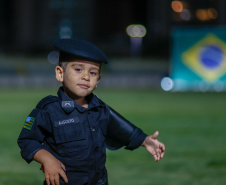 Governador Carlos Massa Ratinho Junior participa da cerimônia que marca a conclusão do treinamento dos novos policiais militares.