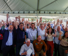 Governador da início à ação Mil Fontes, que vai proteger 1000 nascentes de água até o Dia da Árvore.