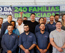 Governador Carlos Massa Ratinho Jr inaugura 240 apartamentos, dos quais 166 receberam subsídio do Governo do Estado, totalizando R$ 2,5 milhões de investimento.