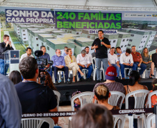 Governador Carlos Massa Ratinho Jr inaugura 240 apartamentos, dos quais 166 receberam subsídio do Governo do Estado, totalizando R$ 2,5 milhões de investimento.