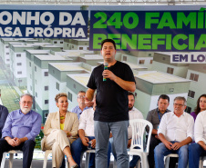 Governador Carlos Massa Ratinho Jr inaugura 240 apartamentos, dos quais 166 receberam subsídio do Governo do Estado, totalizando R$ 2,5 milhões de investimento.