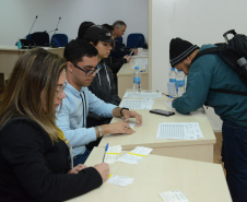 Consulta pública: Unicentro elege representantes para os próximos quatro anos