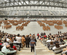 Curitiba, 12 de setembro de 2023 - O governador Carlos Massa Ratinho Jr. participa da formatura de soldados da Polícia Militar do Paraná na Ligga Arena.