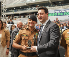 Curitiba, 12 de setembro de 2023 - O governador Carlos Massa Ratinho Jr. participa da formatura de soldados da Polícia Militar do Paraná na Ligga Arena.