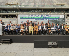 Curitiba, 12 de setembro de 2023 - O governador Carlos Massa Ratinho Jr. participa da formatura de soldados da Polícia Militar do Paraná na Ligga Arena.