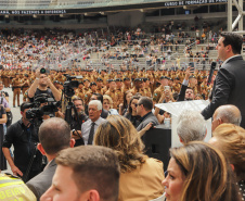 Curitiba, 12 de setembro de 2023 - O governador Carlos Massa Ratinho Jr. participa da formatura de soldados da Polícia Militar do Paraná na Ligga Arena.