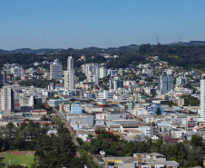  Estado aponta crescimento de 19,1% da receita e dos repasses aos municípios com o IPVA 2023 