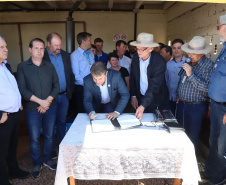  inauguração de mais um sistema para a produção de biogás e biometano, instalado na Granja Angst, em Toledo, no Oeste do Paraná. 