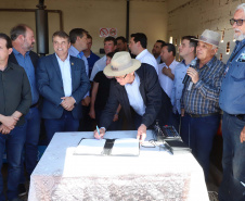 inauguração de mais um sistema para a produção de biogás e biometano, instalado na Granja Angst, em Toledo, no Oeste do Paraná. 
