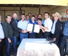  inauguração de mais um sistema para a produção de biogás e biometano, instalado na Granja Angst, em Toledo, no Oeste do Paraná. 