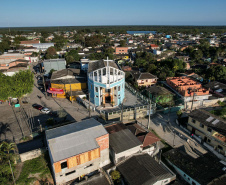 VALADARES