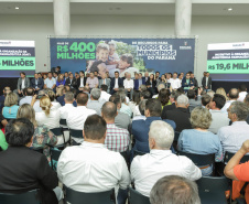 Curitibam 25 de setembro de 2023 - O governador Carlos Massa Ratinho Jr. realiza encontro com prefeitos e entrega mais de R$ 400 milhões em melhorias às cidades paranaenses.