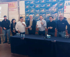 Assinatura agora de convênio para pavimentação de estrada rural em Vitorino.