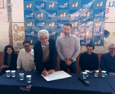 Assinatura agora de convênio para pavimentação de estrada rural em Vitorino.