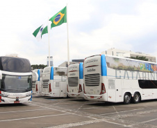 Campanha com empresa de ônibus promove atrações turísticas do Paraná