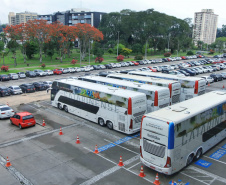 Campanha com empresa de ônibus promove atrações turísticas do Paraná