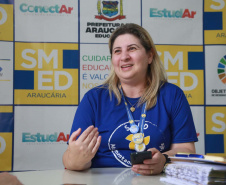 Professora Adriana Paalmiei