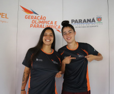 Programa Geração Olímpica e Paralímpica entrega mais de 400 kits para bolsistas da Capital