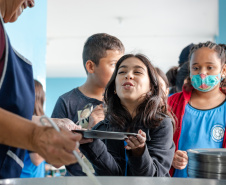 Alimentação Escolar: rede estadual é destaque com três refeições por dia e produtos da agricultura familiar