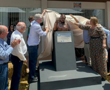 Dia Nacional do Plantio Direto, em Rolândia, com inauguração de busto de Herbert Bartz.