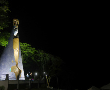 Com o maior monumento dedicado a Nossa Senhora Aparecida na América Latina, Itaipulândia recebe milhares de romeiros no Dia da Padroeira.