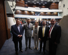 Portos do Paraná recebe homenagem da Assembleia Legislativa 