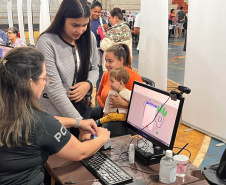 PCPR na Comunidade atende 1,1 mil pessoas em Quedas do Iguaçu e Santo Antônio do Paraíso