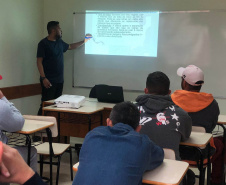 Alunos privados de liberdade participam de ‘aulão’ preparatório para o Encceja PP