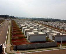 O governador Carlos Massa Ratinho Junior participou, neste sábado (9), da inauguração de um novo bairro planejado em Ponta Grossa, nos Campos Gerais. O Residencial Bem Viver Uvaranas, composto por 408 casas