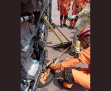 CBMPR apresenta técnicas de salvamento veicular a bombeiros do Maranhão