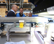 Governador negocia instalação de fábrica multinacional de sementes no Paraná