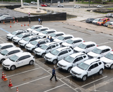 DETRAN ENTREGA VEÍCULOS